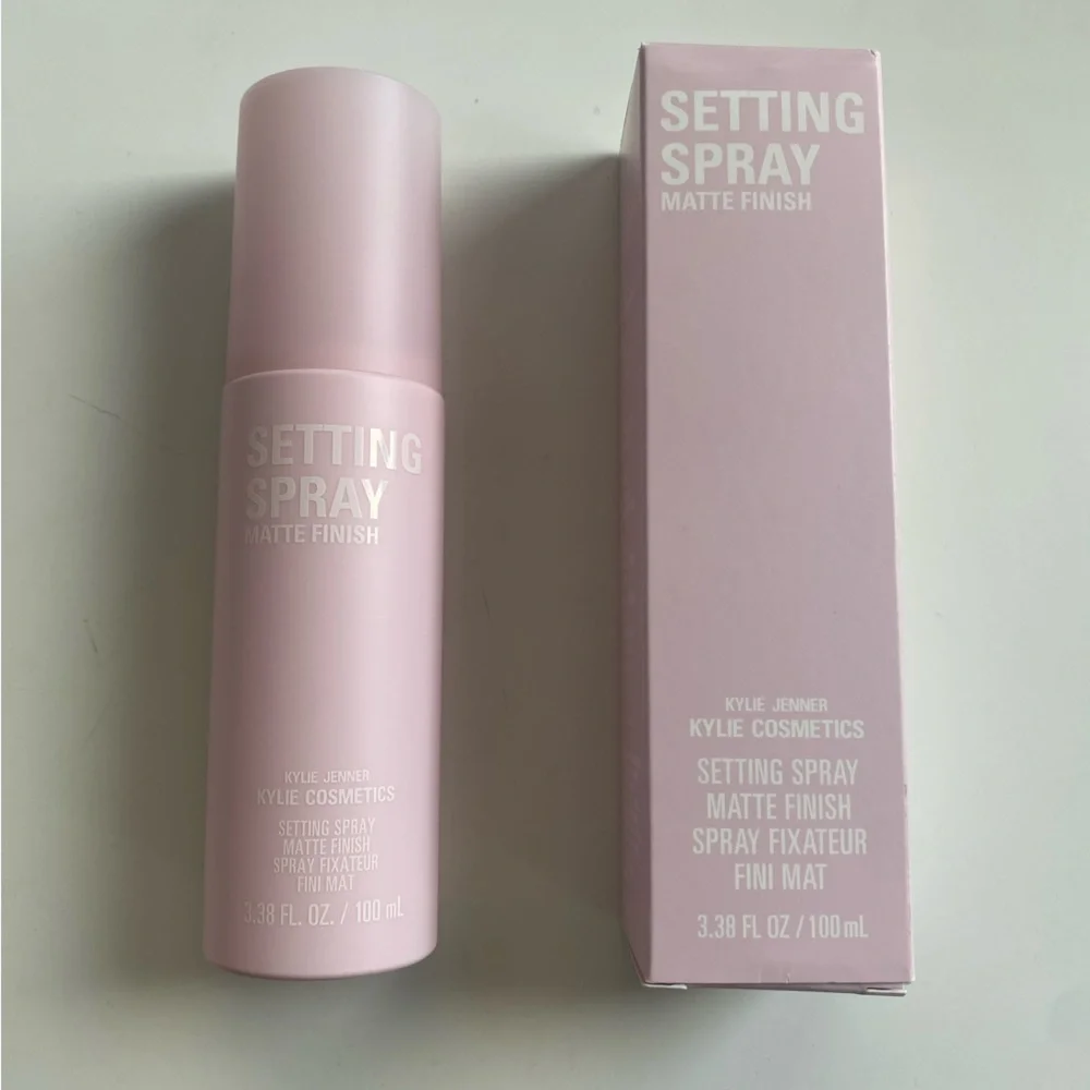 [NWT] Kylie Cosmetics Setting Spray